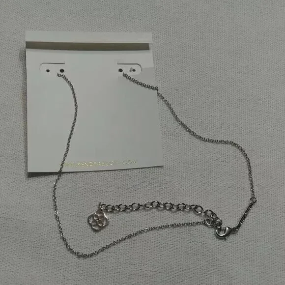 Kendra Scott necklace - Picture 5 of 5